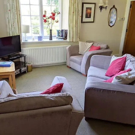 Henry's Apartment, Hill, Nr Ambleside